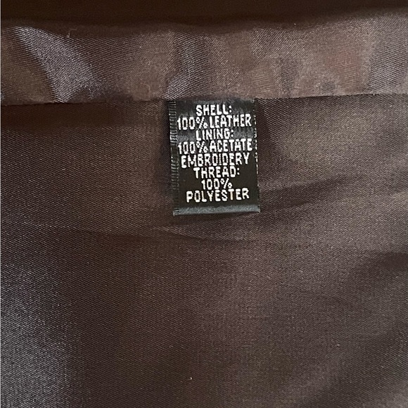 Embroidered leather jacket - Picture 10 of 11